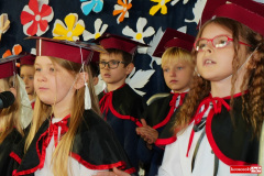 80-lat-szkoly-podstawowej-w-Lubomierzu-pasowanie-2025-26