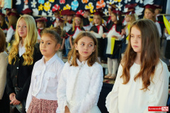 80-lat-szkoly-podstawowej-w-Lubomierzu-pasowanie-2025-35