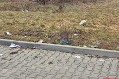 Centrum-handlowe-w-Lwowku-Slaskim-czy-wysypisko-smieci-03