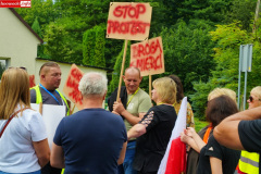 blokada-drogi-krajowej-protest-Chmielen-DK30-08