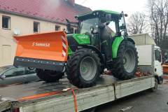 ciagnik-traktor-plug-odsniezanie-01