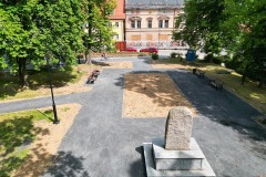 Lubomierz Plac Kościelny internat park