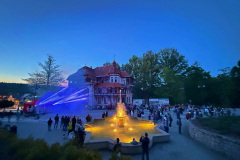 pokaz-laserow-swieradow-10