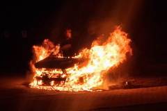 pozar-samochodu-swieradow-03