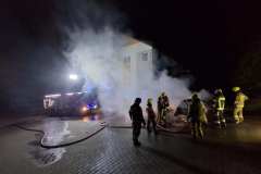 pozar-smochodu-swieradow-ulica-cicha-08