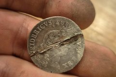 skarby-zlote-monety-lwowek-odkrycie-depozyt-04