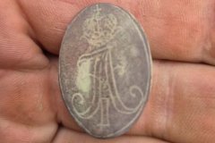 skarby-zlote-monety-lwowek-odkrycie-depozyt-12