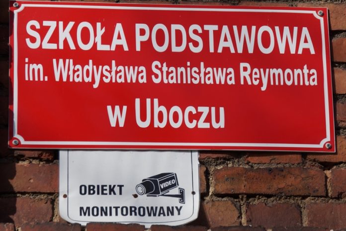 Szkoła Podstawowa im Władysława Stanisława Reymonta w Uboczu
