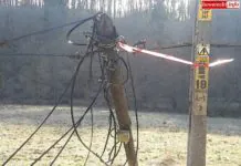 Kable leżą na ulicy