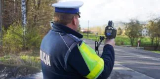 114 km/h przez Pasiecznik. 63-latek stracił prawko