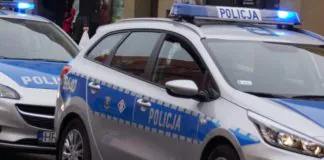 Miał sądowy zakaz, mimo to prowadził samochód. Wpadł w centrum miasta