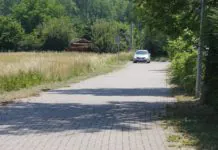 Samochodem po ścieżce rowerowej?