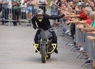 Rafał Pasierbek pokazem stuntu uświetnił zlot motocyklowy