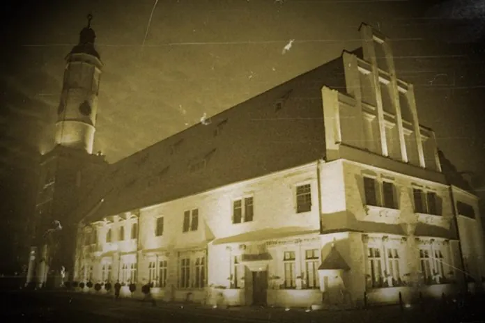 Ratusz w Lwówku Śląskim