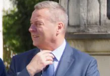 Będzie podwyżka wynagrodzenia burmistrza, ale do ustawowego minimum?