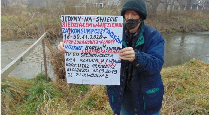 Dwa tygodnie w areszcie za konsumpcję pączków podczas protestu