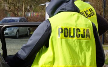 Siekierą groził policjantowi. 27- latek tymczasowo aresztowany