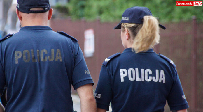 Na widok patrolu zaczął się nerwowo zachowywać. Został zatrzymany. Grożą mu 3 lata