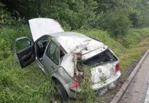 Zjechał z drogi i dachował. To pechowe miejsce
