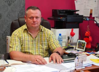 Burmistrz Lubomierza Marek Chrabąszcz