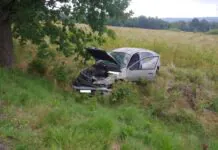 Po dachowaniu oddalili się z miejsca wypadku