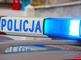 75-letnia kobieta, prawomocnie skazana za oszustwo sąsiadki