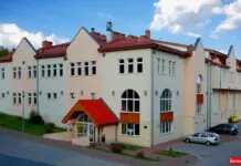 Ile za korzystanie z hali sportowej, siłowni i sauny?