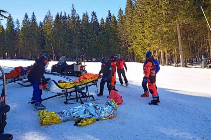 GOPR wypadek na nartostradzie w Szklarskiej Porębie