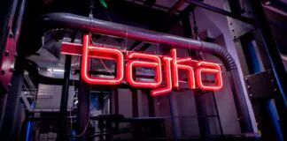 Neon z kina Bajka trafił na wystawę Neon z kina Bajka w Lwówku Śląski