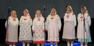 Wielopokoleniowy Góralski Teatr Pieśni „Dunawiec" ze Zbylutowa