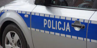 Policjanci w czasie wolnym od służby zatrzymali nietrzeźwego kierującego
