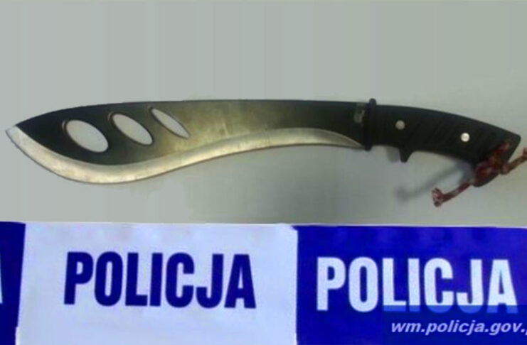 Trzymając w ręku maczetę groził byłej partnerce zabójstwem