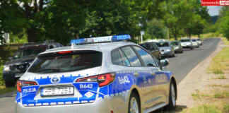 Policjanci zatrzymali kompletnie pijanego kierowcę Passata