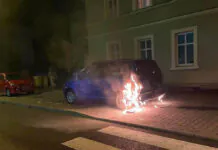 Samochód w ogniu