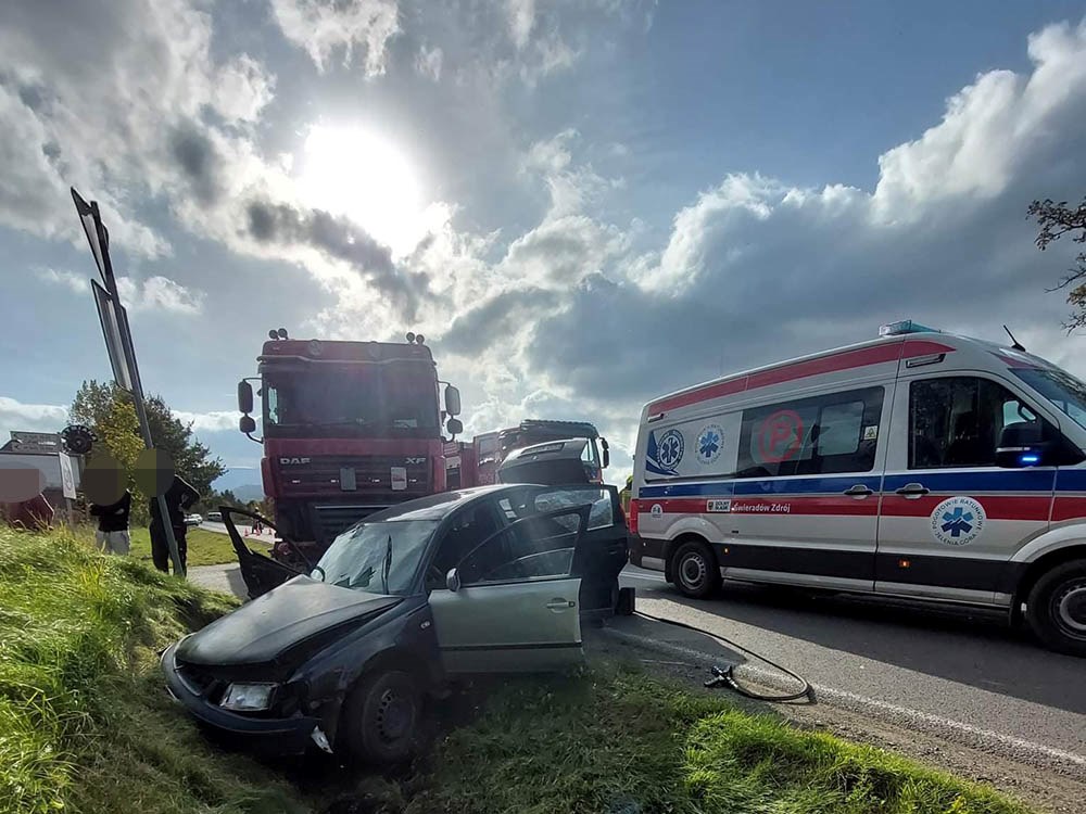 Wypadek na dw 361 Mroczkowice
