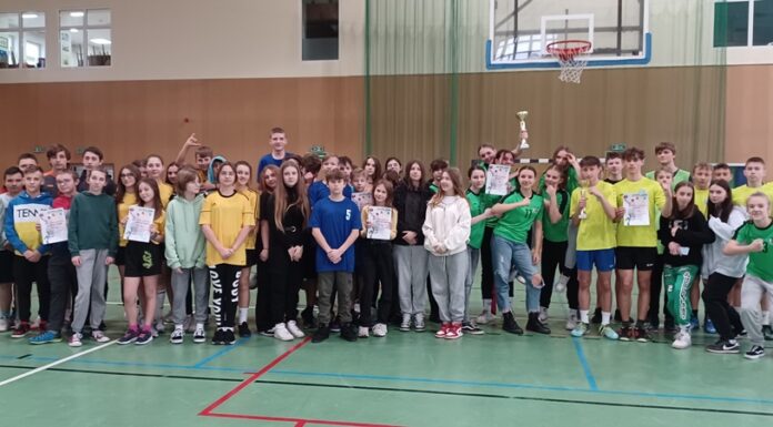 Mistrzostwa powiatu w koszykówce dziewcząt i chłopców igrzysk młodzieży