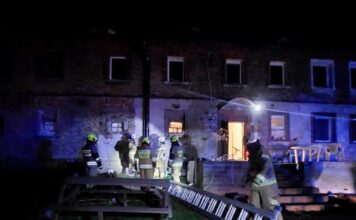 Strażacy dysponowani do pożaru