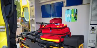 Pogotowie Jelenia Gryfów nowa karetka 06