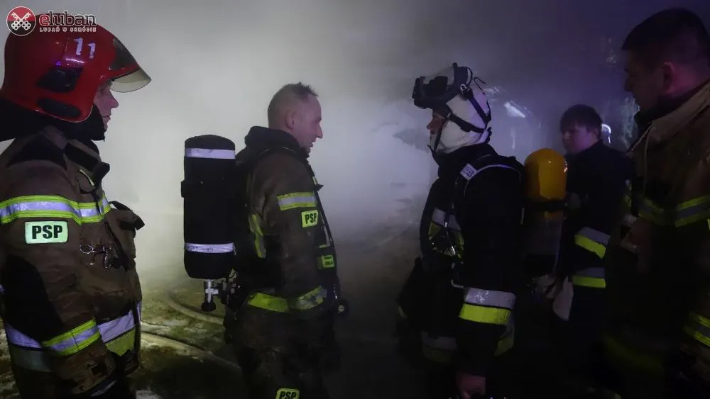 biedrzychowice pozar pustostan podpalenie straz pozarna 6