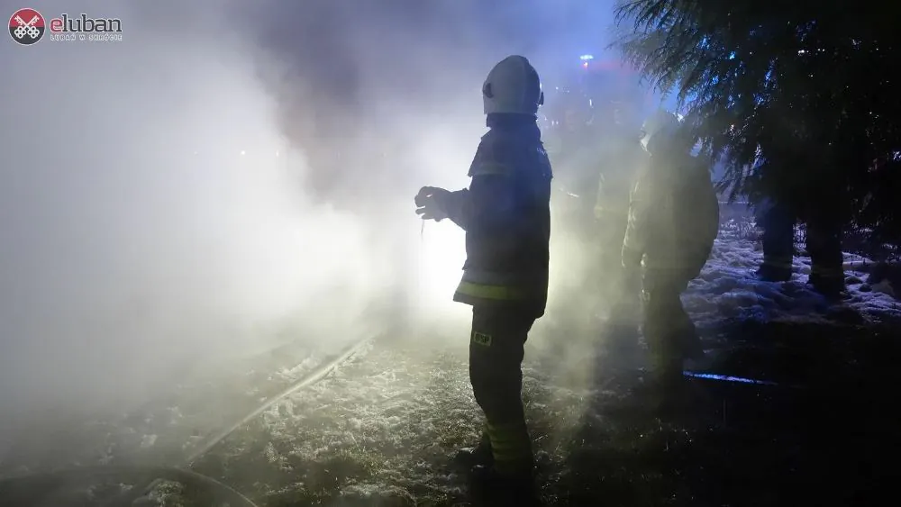 biedrzychowice pozar pustostan podpalenie straz pozarna 7