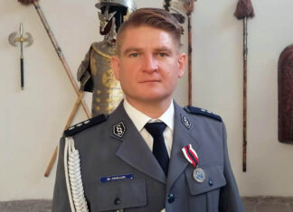 komisarz Wojciech Pawluk KPP w Lwówku Śląskim