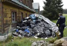 Stacja turystyczna Orle tonie w śmieciach