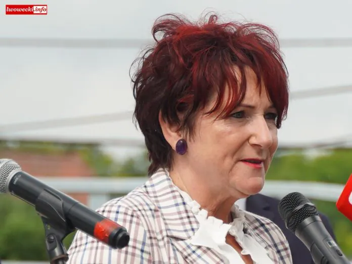 Mariola Szczęsna burmistrz Lwówka Śląskiego PSL Mariola Szczęsna burmistrz Lwówka Śląskiego PSL
