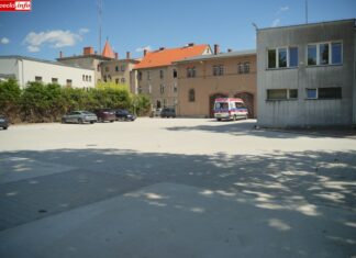 pogotowie ratunkowe stacja lwówek Śląski 08