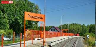 stacja w Proszówce linia kolejowa Gryfów Śląski - Mirsk