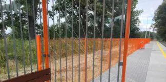 Zdewastowali stację kolejową w Mirsku
