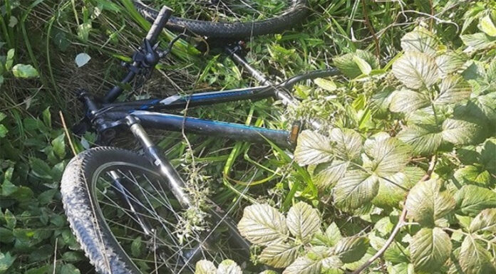 Śpieszył się do domu. Ukradł rower spod sklepu.