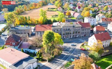 Kto został Sołtysem w gminie Lwówek Śląski? Lwówek urząd gmina dron