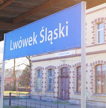 Co z linią kolejowa Jelenia Góra – Wleń – Lwówek Śląski?