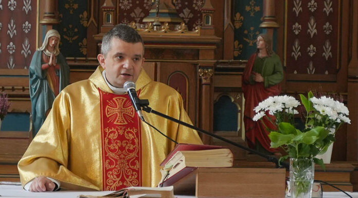 Parafia Świętego Maternusa w Lubomierzu ksiądz Andrzej Łuczyński